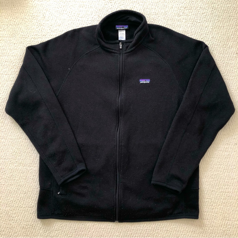 Patagonia Black Full-Zip Fleece Jacket (pilling)